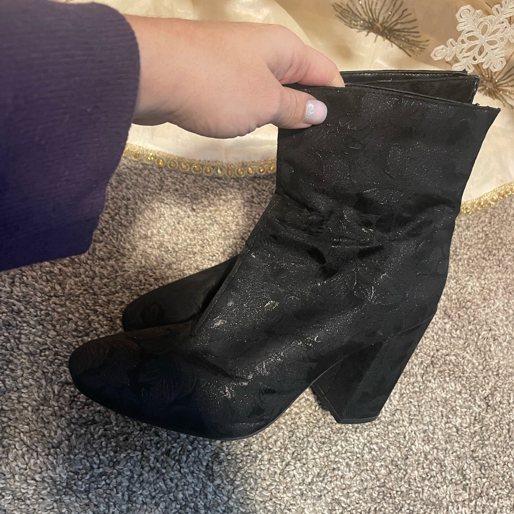 Jessica Simpson boots - Picture 4 of 9